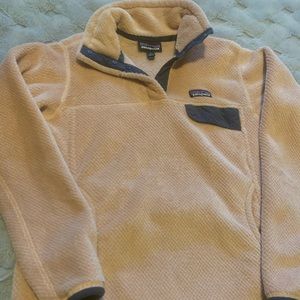 Patagonia Women’s Lightweight Synchilla Snap-T Fleece Pullover